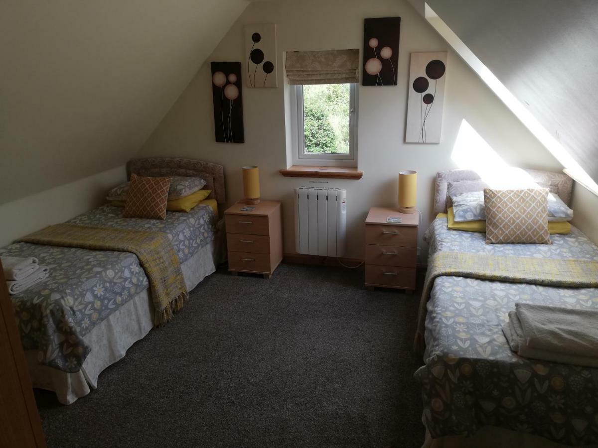 Kinkell Holiday Apartment Kingsburgh ภายนอก รูปภาพ
